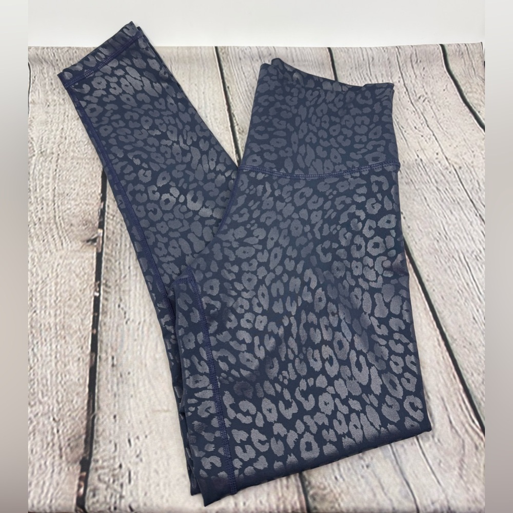 🌟EUC! DYI Printed Signature Tight in Foil Leopard Navy, size M.